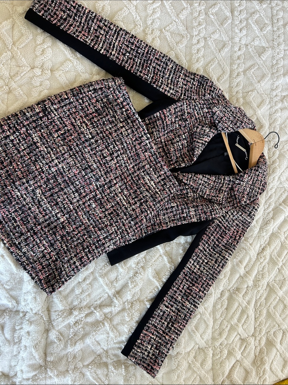 White House black market tweed skirt suit size 2